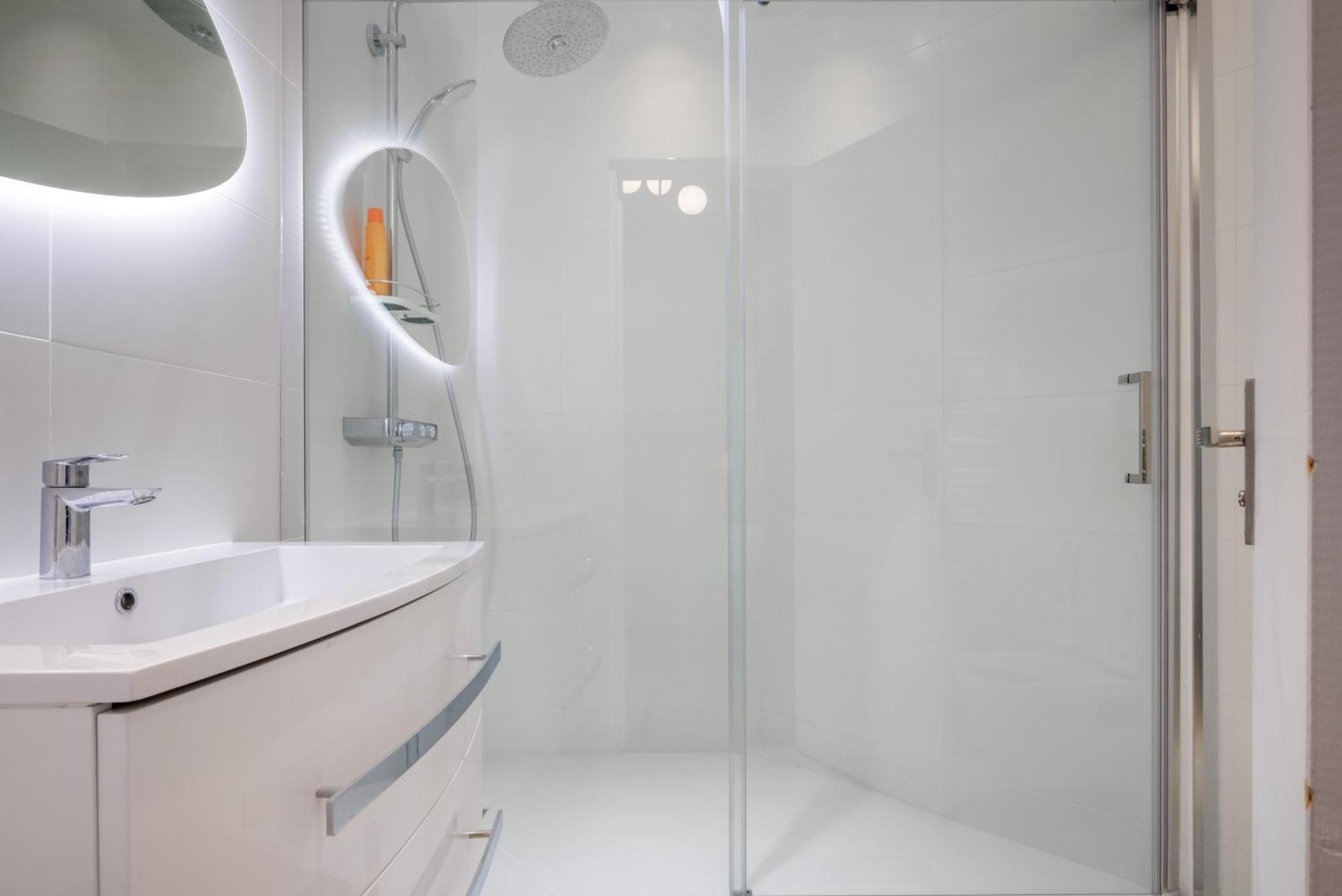 Chaleureux Appartement Pour 6Pers #4 Asnières 外观 照片